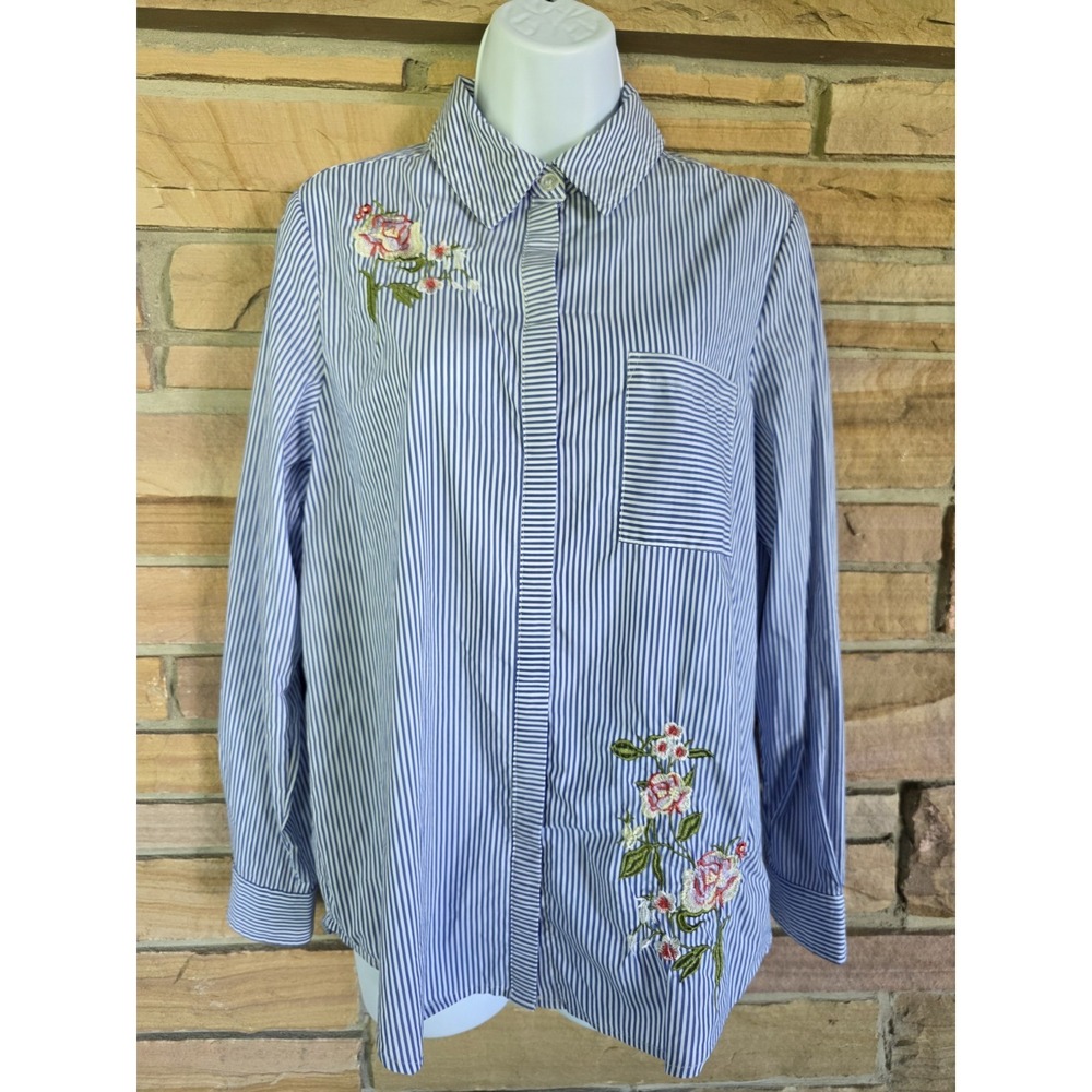 Fever Embroidered Floral Striped Button Down Shirt Womens Medium Blue White